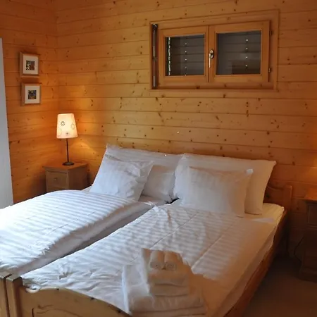 Apartment Apartement Celine 9 *